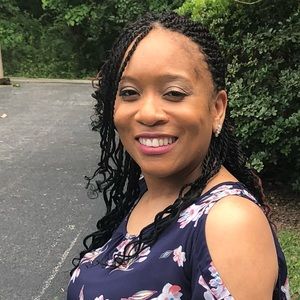 Meet your Posher, Tikisha